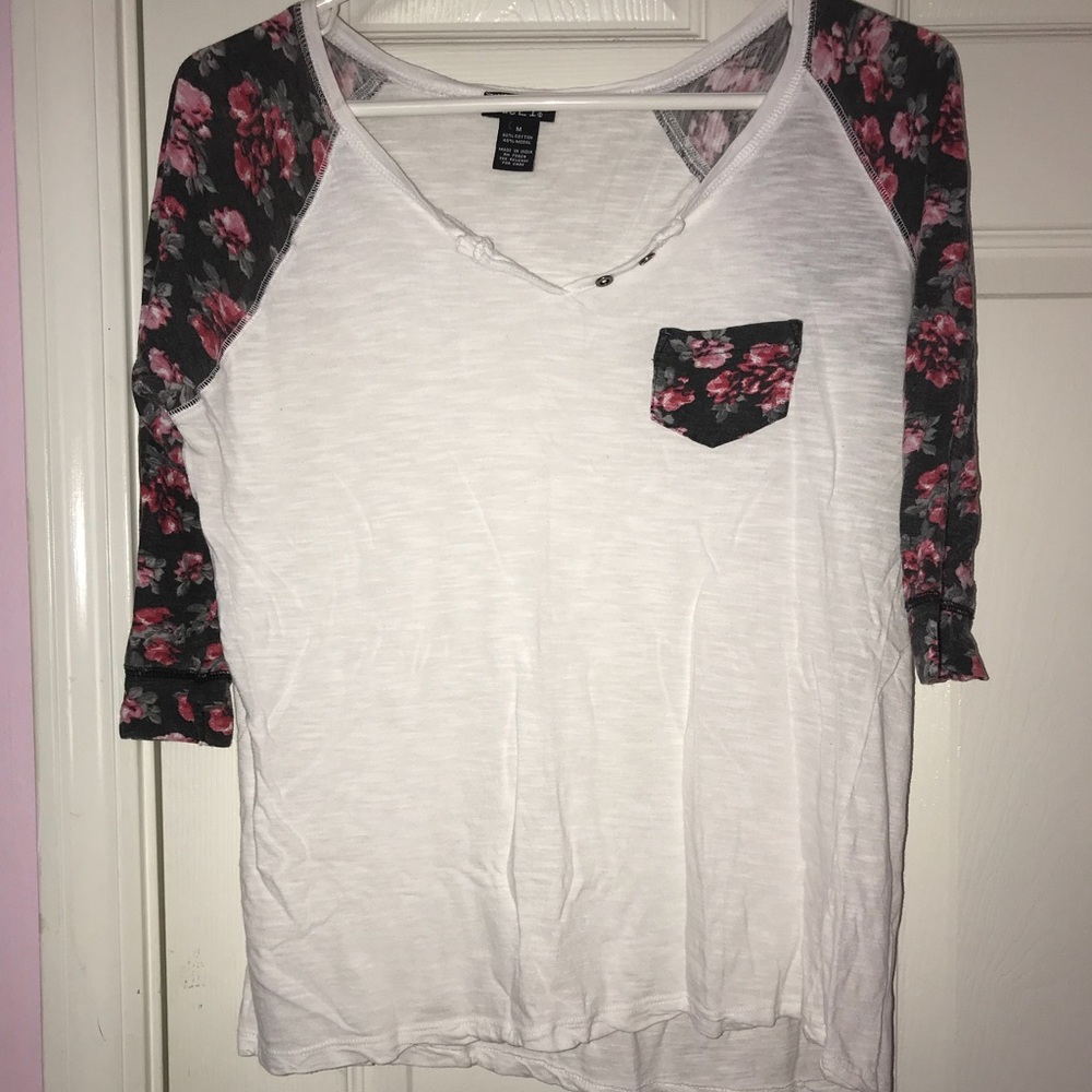 3/4 sleeve white and floral shirt